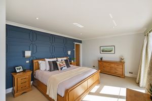 Bedroom- click for photo gallery